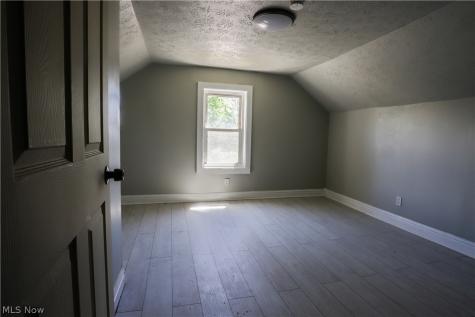 5003 Dalton Avenue Cleveland OH 44127
