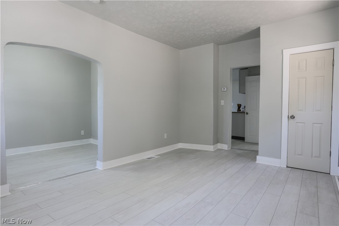 5003 Dalton Avenue Cleveland OH 44127