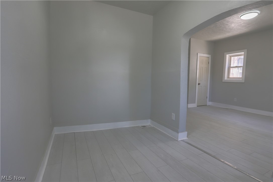 5003 Dalton Avenue Cleveland OH 44127