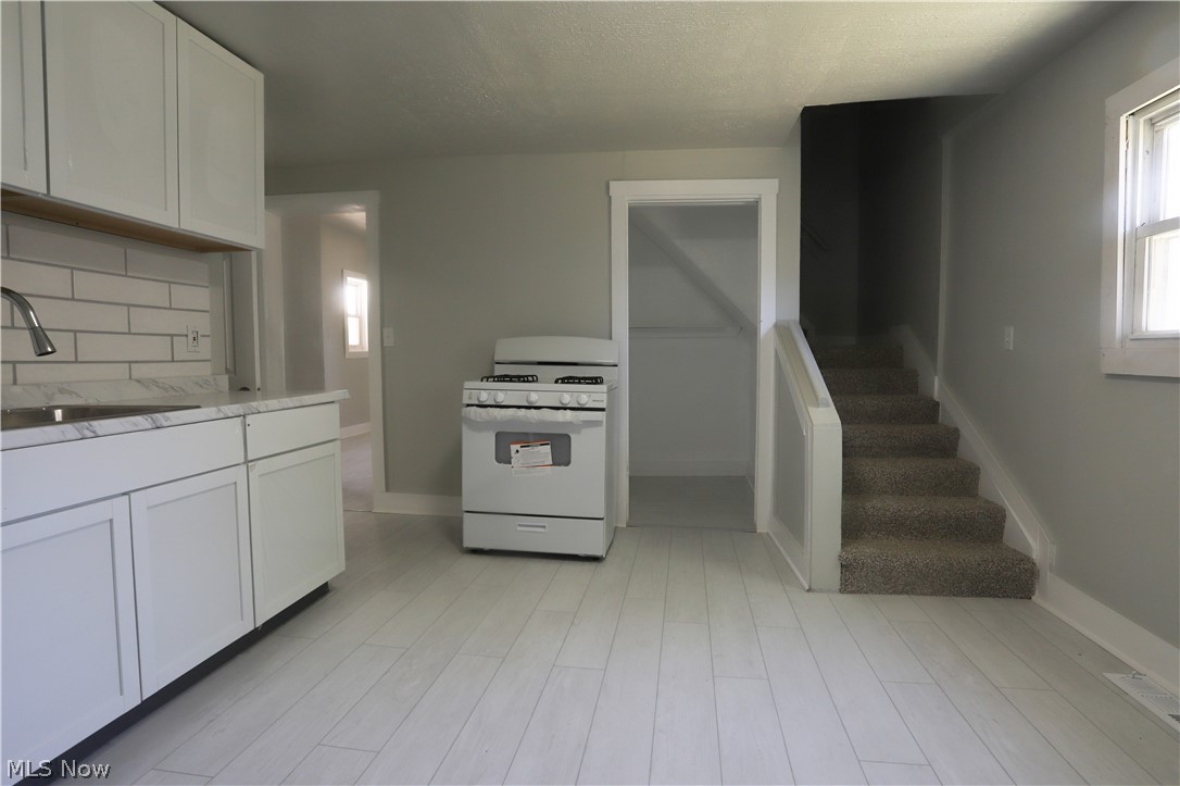 5003 Dalton Avenue Cleveland OH 44127