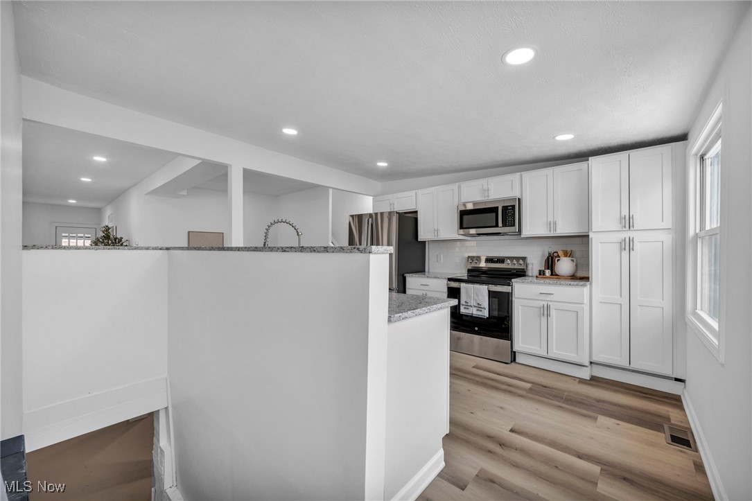 828 Nela View Road Cleveland Heights OH 44112