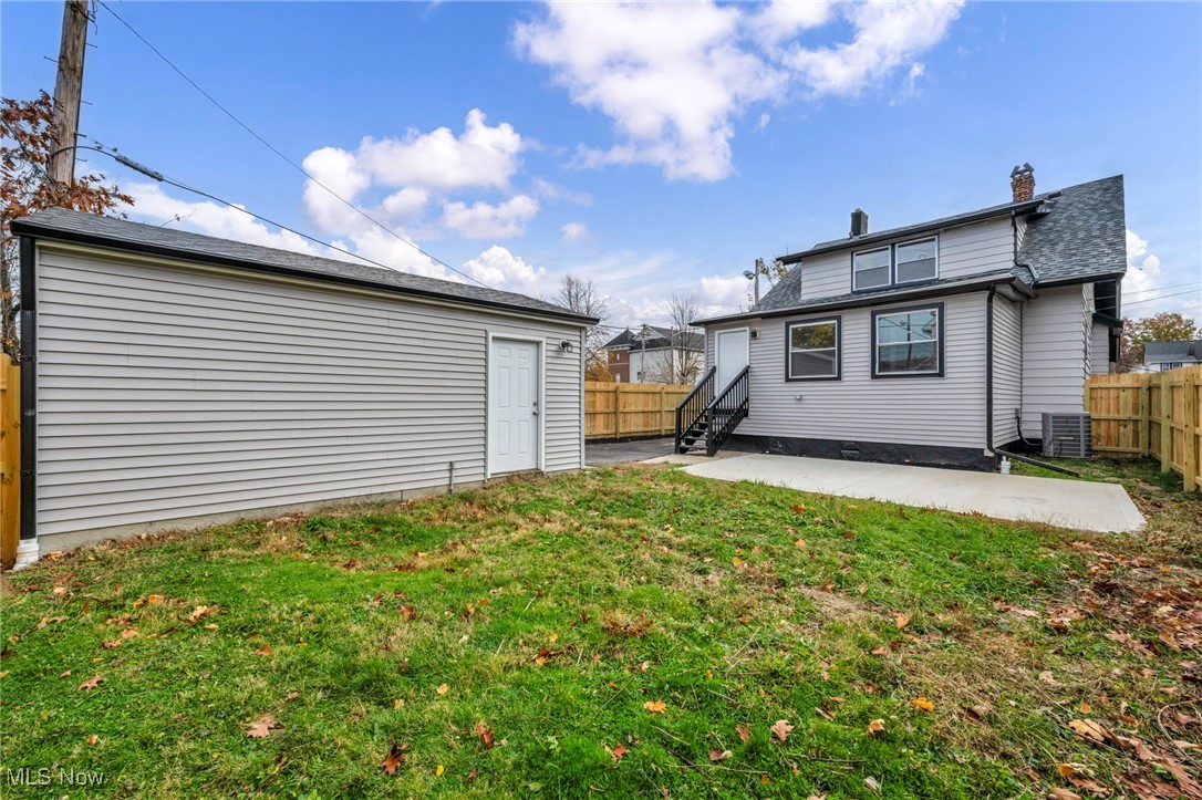 828 Nela View Road Cleveland Heights OH 44112