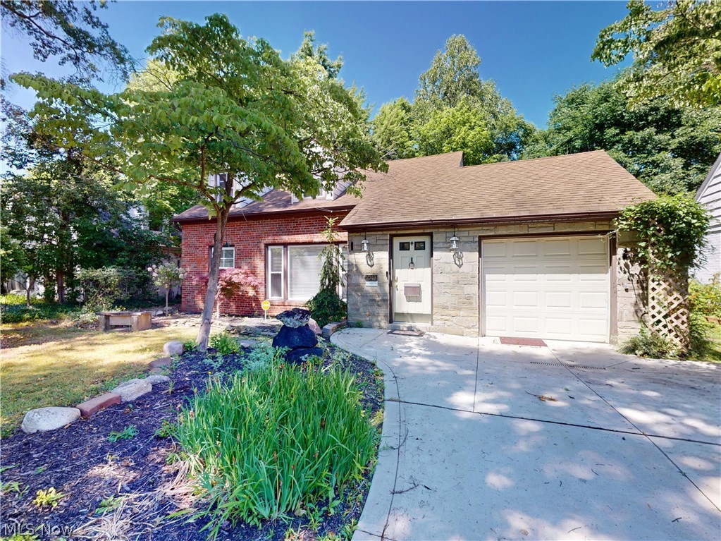 1049 Renfield Road Cleveland Heights OH 44121