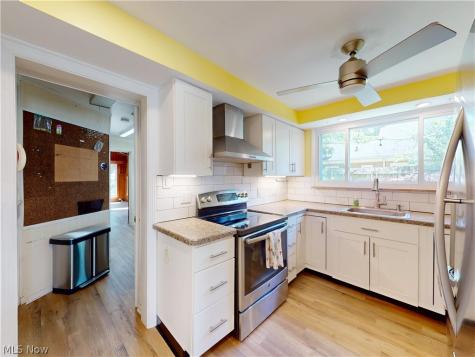 1049 Renfield Road Cleveland Heights OH 44121
