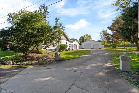 664 Scott Place NW Massillon OH 44647