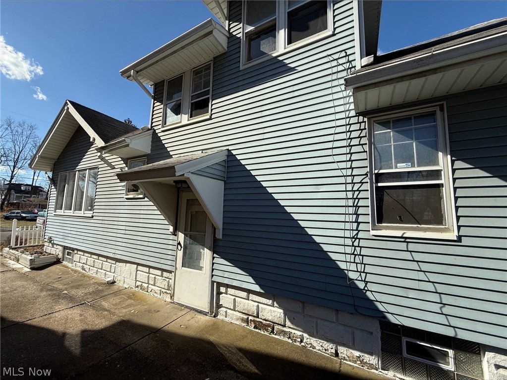 72 Labelle Avenue Youngstown OH 44507