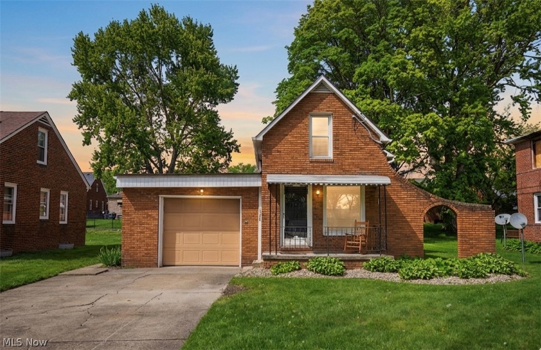 1528 Stepney Street Niles OH 44446