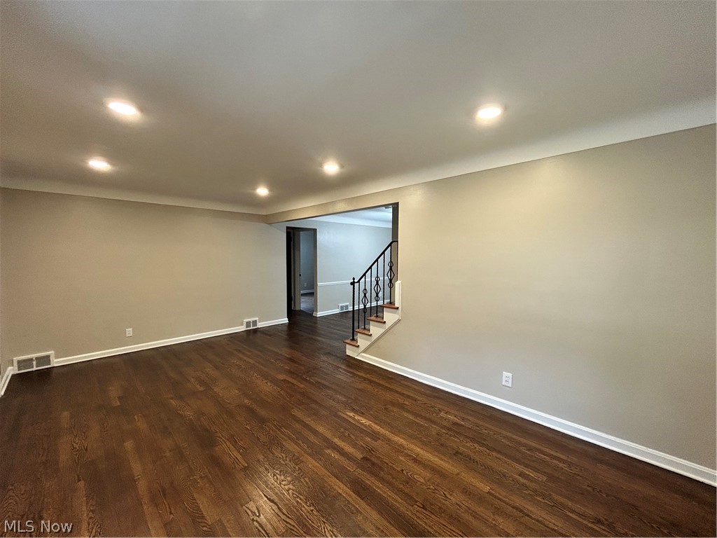 13099 Cedar Road Cleveland Heights OH 44118