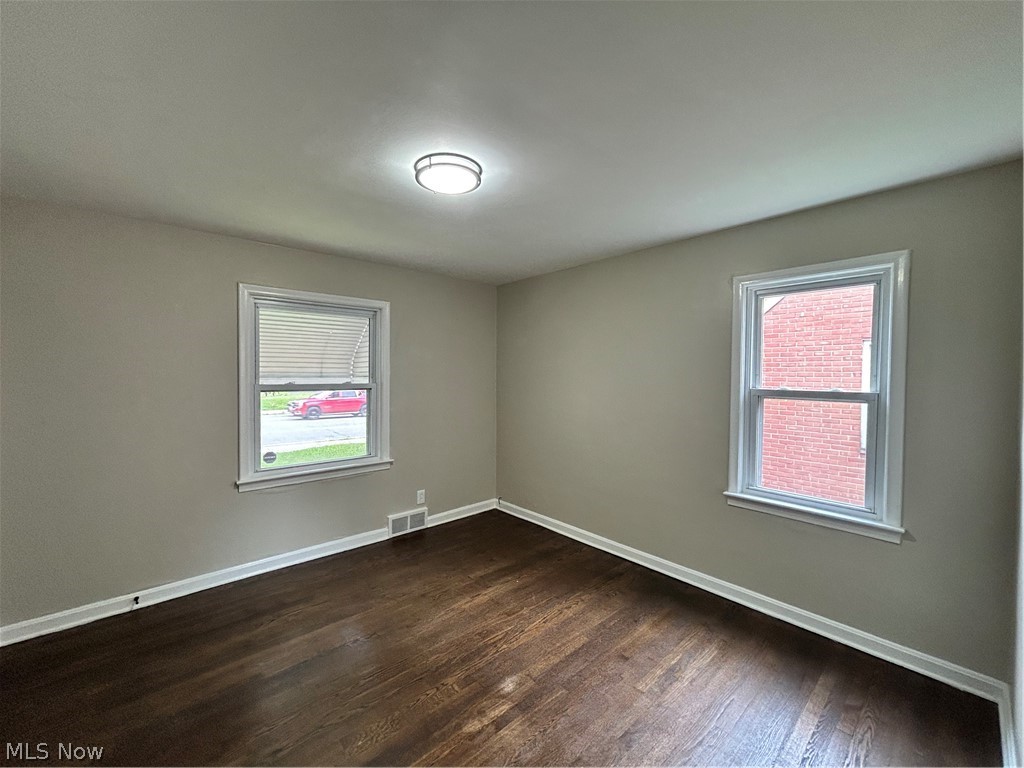 13099 Cedar Road Cleveland Heights OH 44118