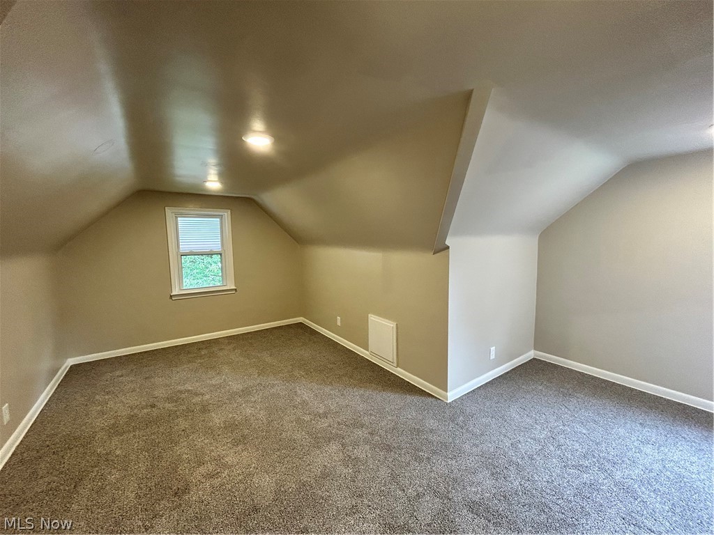 13099 Cedar Road Cleveland Heights OH 44118