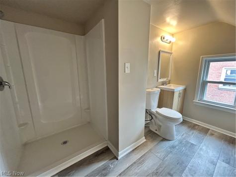 13099 Cedar Road Cleveland Heights OH 44118