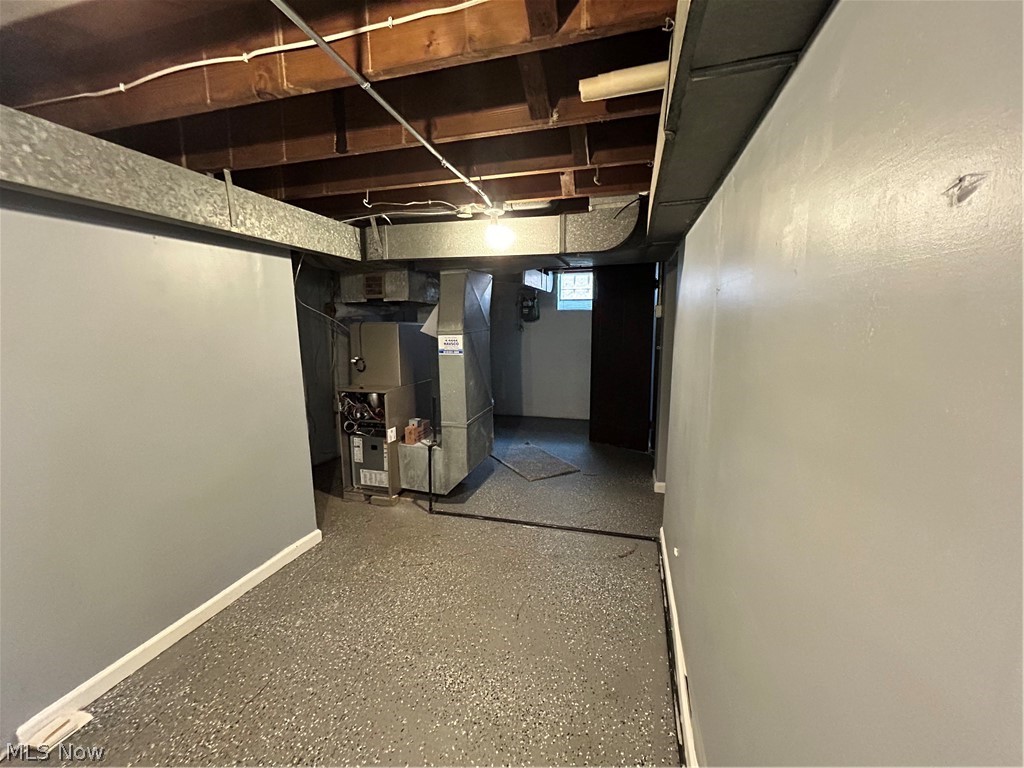 13099 Cedar Road Cleveland Heights OH 44118