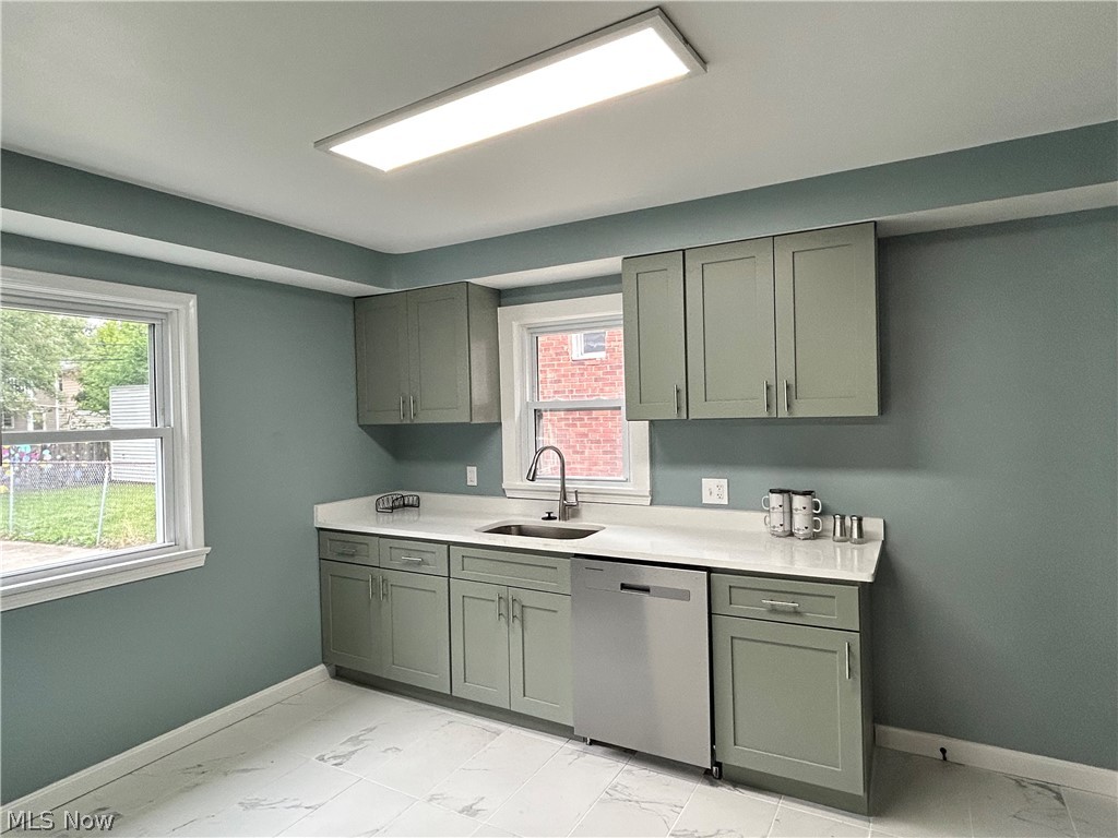 13099 Cedar Road Cleveland Heights OH 44118