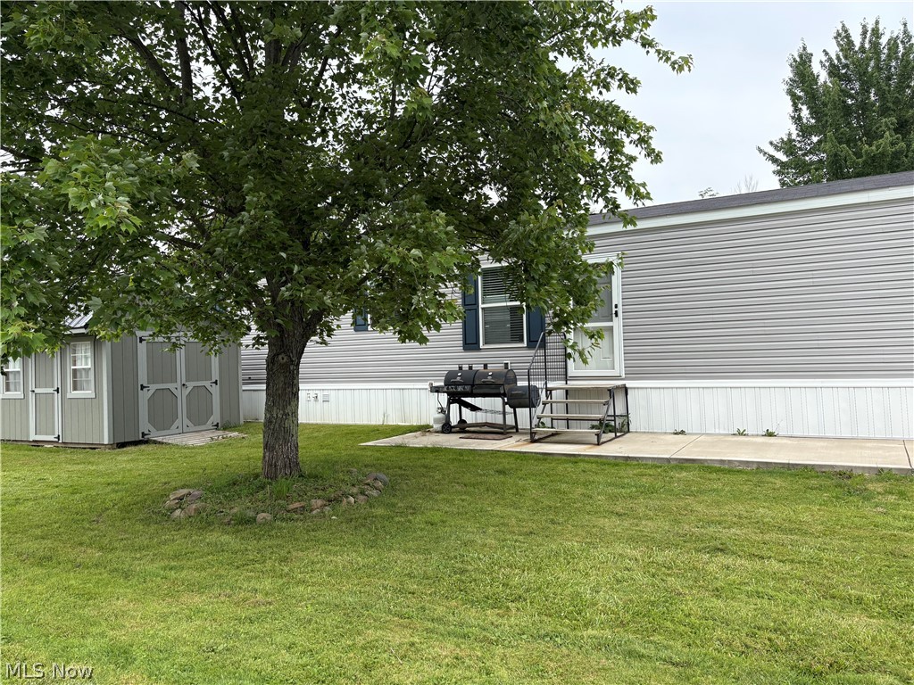 58 Betty Lou Drive Middlefield OH 44062