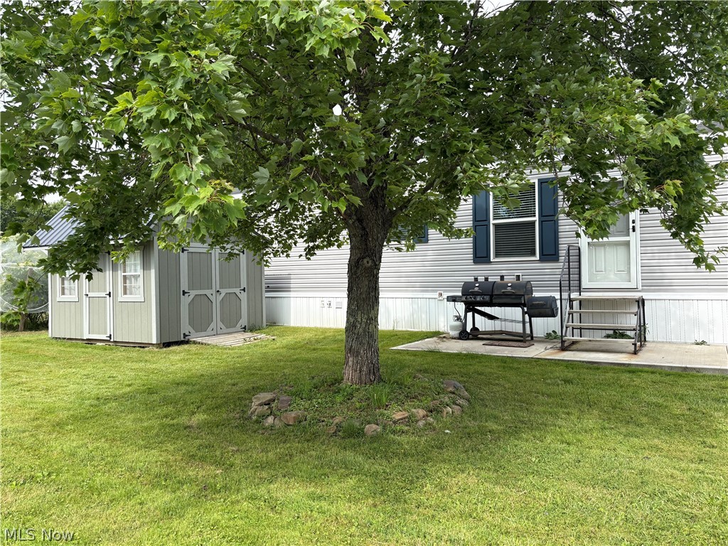 58 Betty Lou Drive Middlefield OH 44062