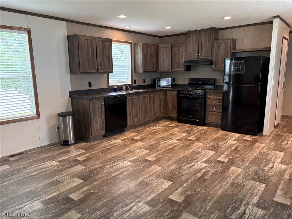 58 Betty Lou Drive Middlefield OH 44062