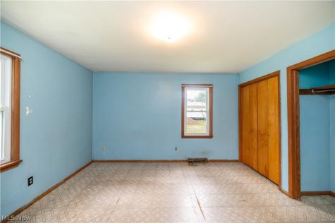 108 Fairlawn Avenue Niles OH 44446