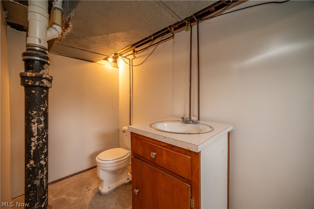 108 Fairlawn Avenue Niles OH 44446