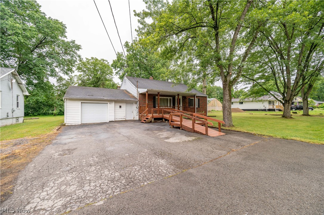 108 Fairlawn Avenue Niles OH 44446