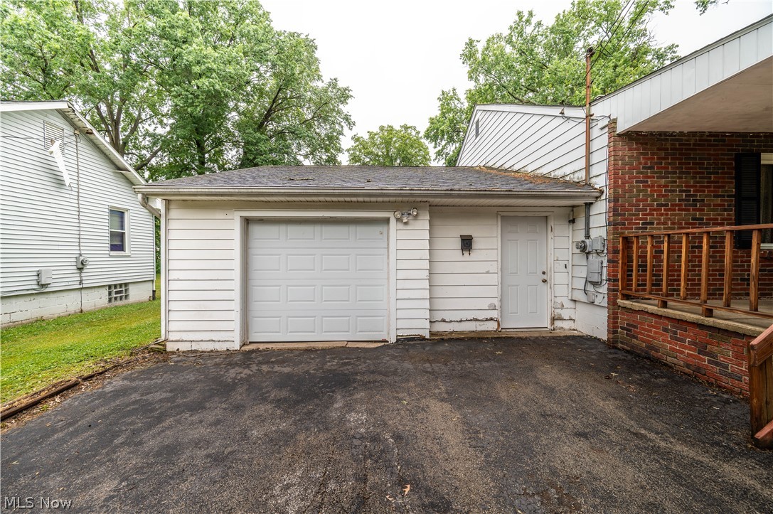 108 Fairlawn Avenue Niles OH 44446
