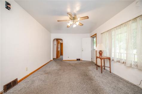 108 Fairlawn Avenue Niles OH 44446