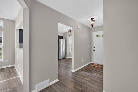 4246 Settlers Way Brunswick OH 44212