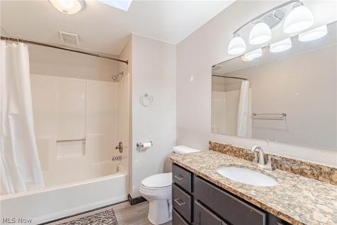 377 25th Street NW Massillon OH 44647