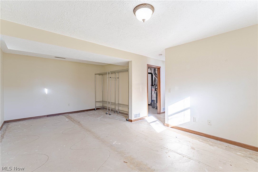 377 25th Street NW Massillon OH 44647