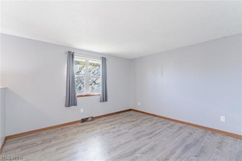 377 25th Street NW Massillon OH 44647