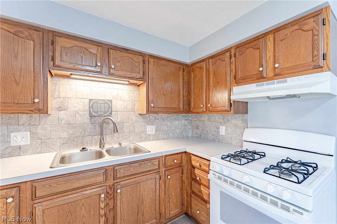 377 25th Street NW Massillon OH 44647