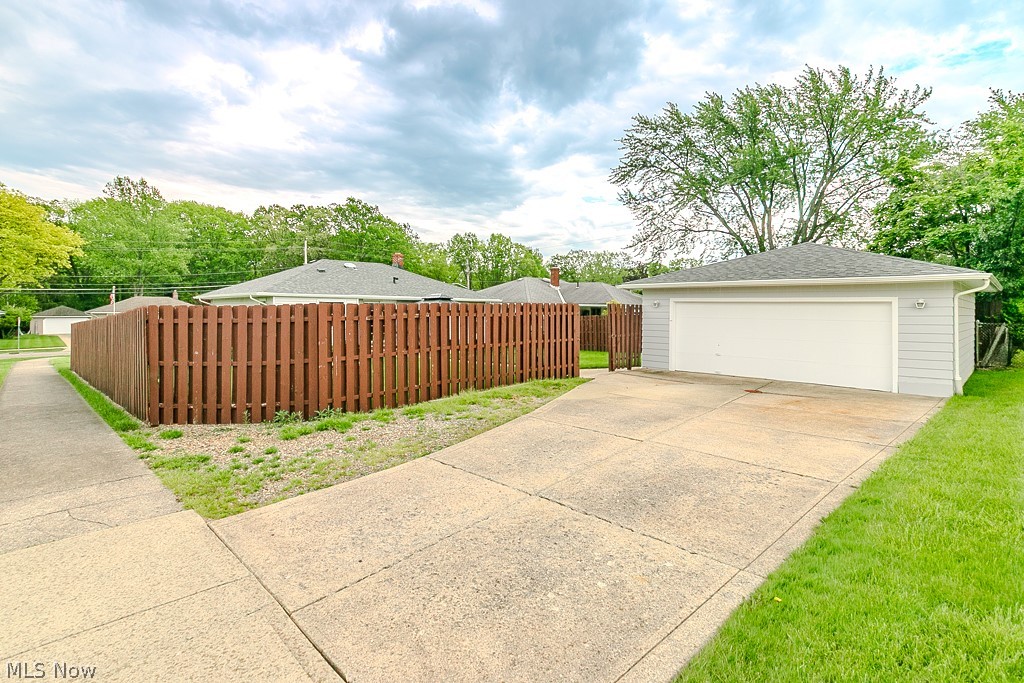 7224 Meadow Lane Parma OH 44134