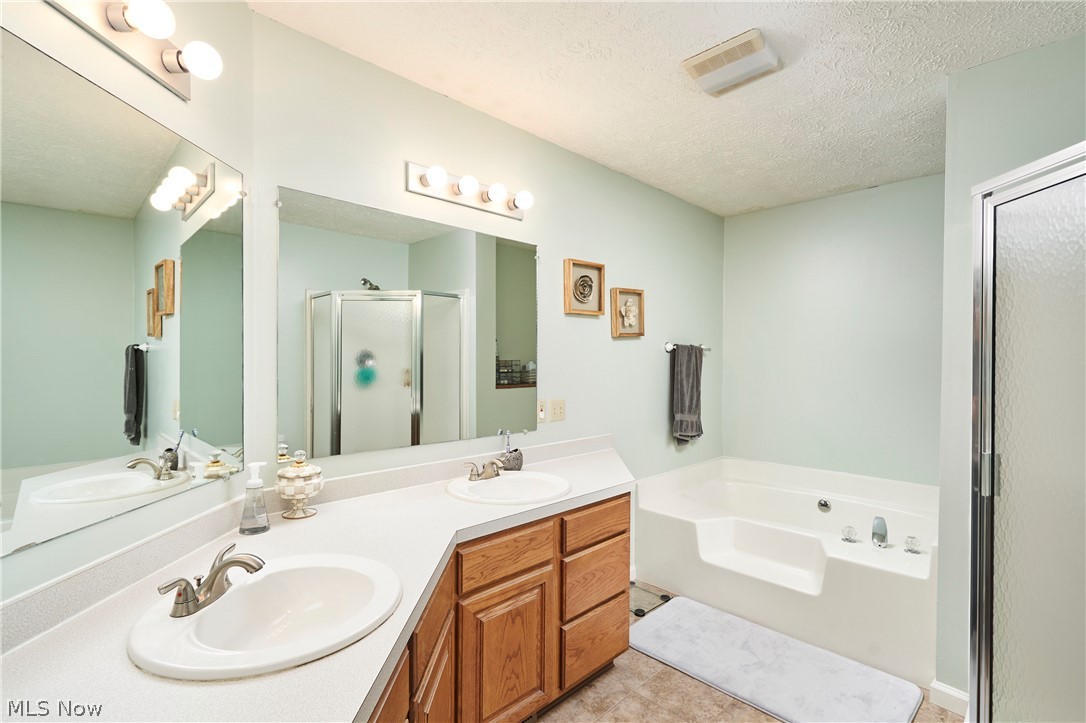 3799 Hillbrook Drive Stow OH 44224