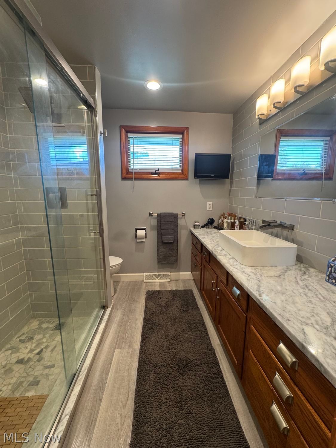 521 Cynthia Drive Campbell OH 44405