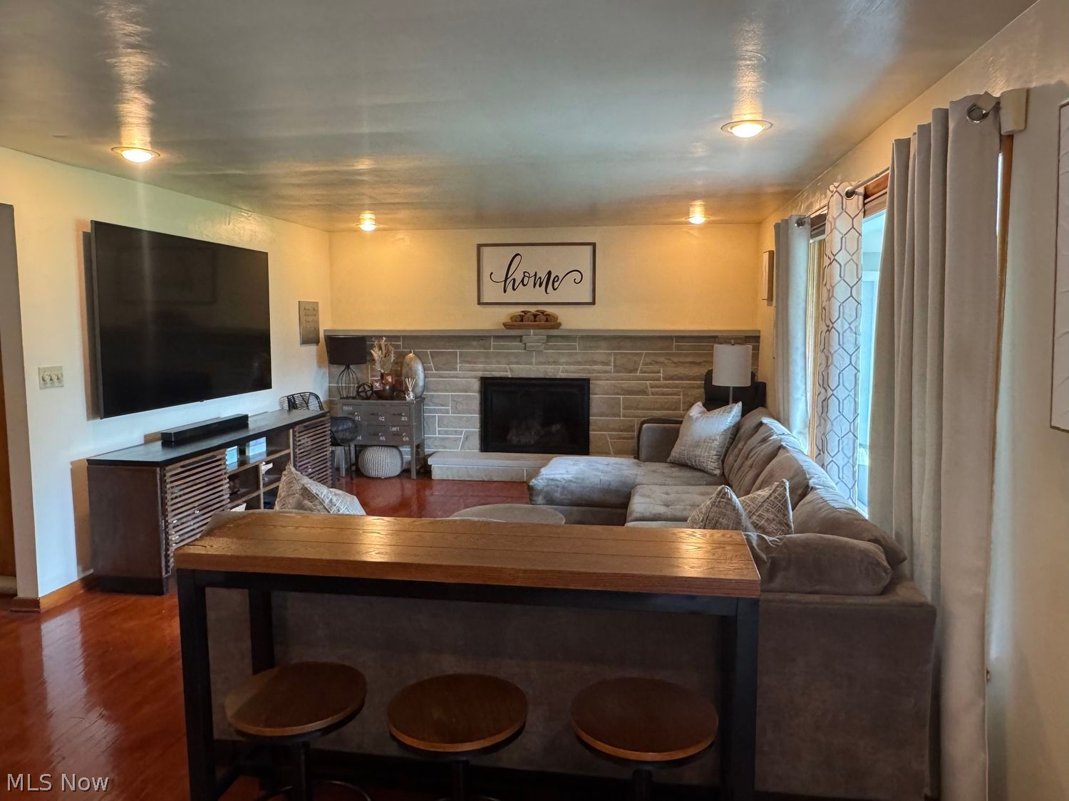 521 Cynthia Drive Campbell OH 44405
