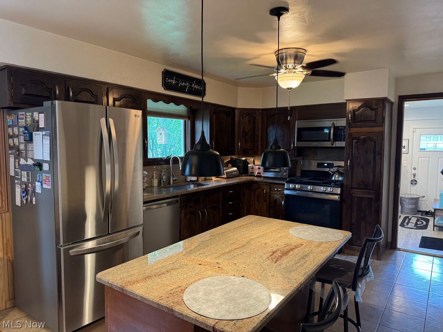 521 Cynthia Drive Campbell OH 44405