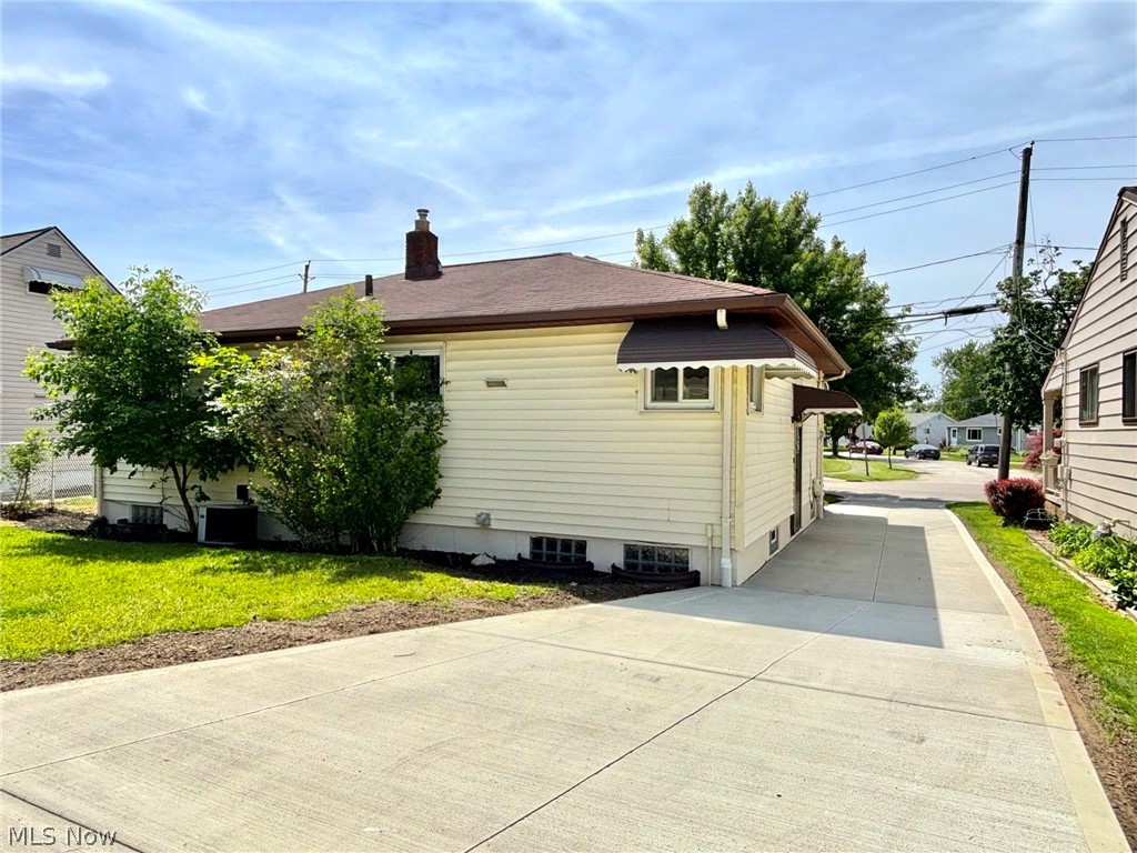 15460 Rademaker Drive Brook Park OH 44142