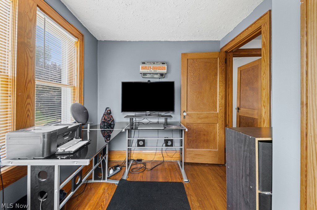1392 Indianola Avenue Akron OH 44305
