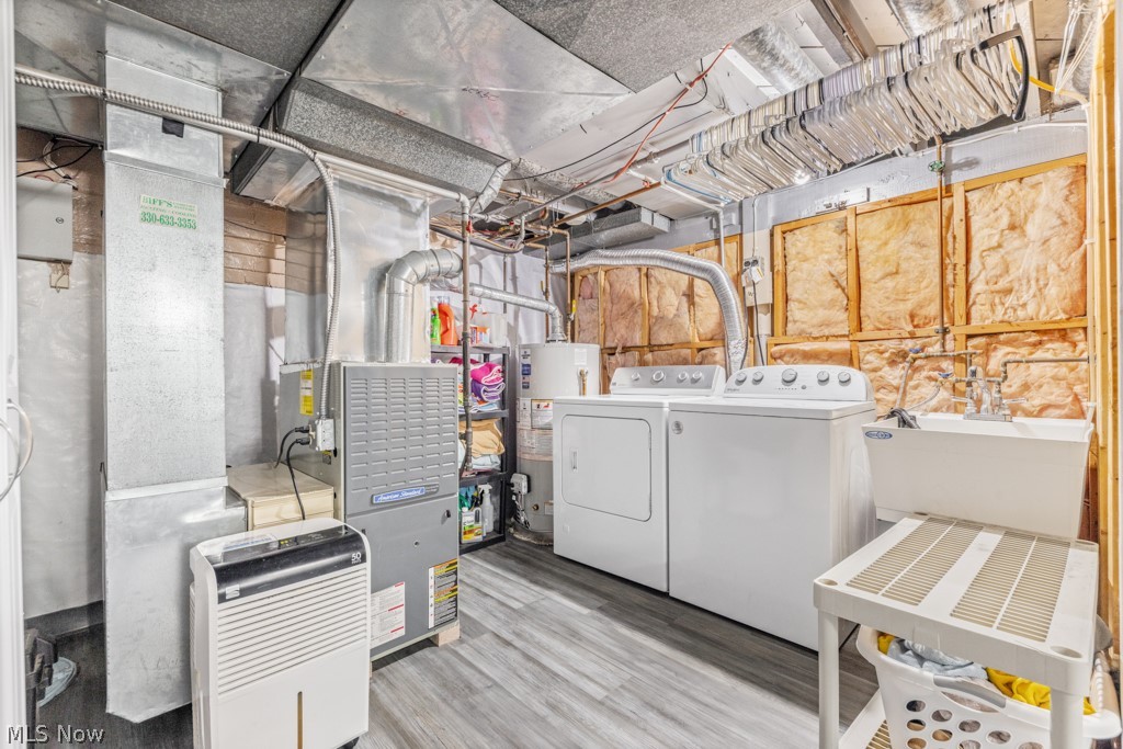 1392 Indianola Avenue Akron OH 44305