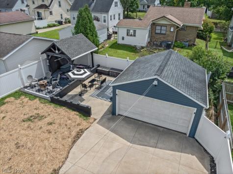1392 Indianola Avenue Akron OH 44305