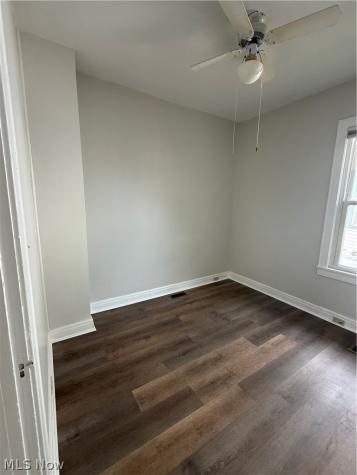 122 Bellfield Avenue Elyria OH 44035