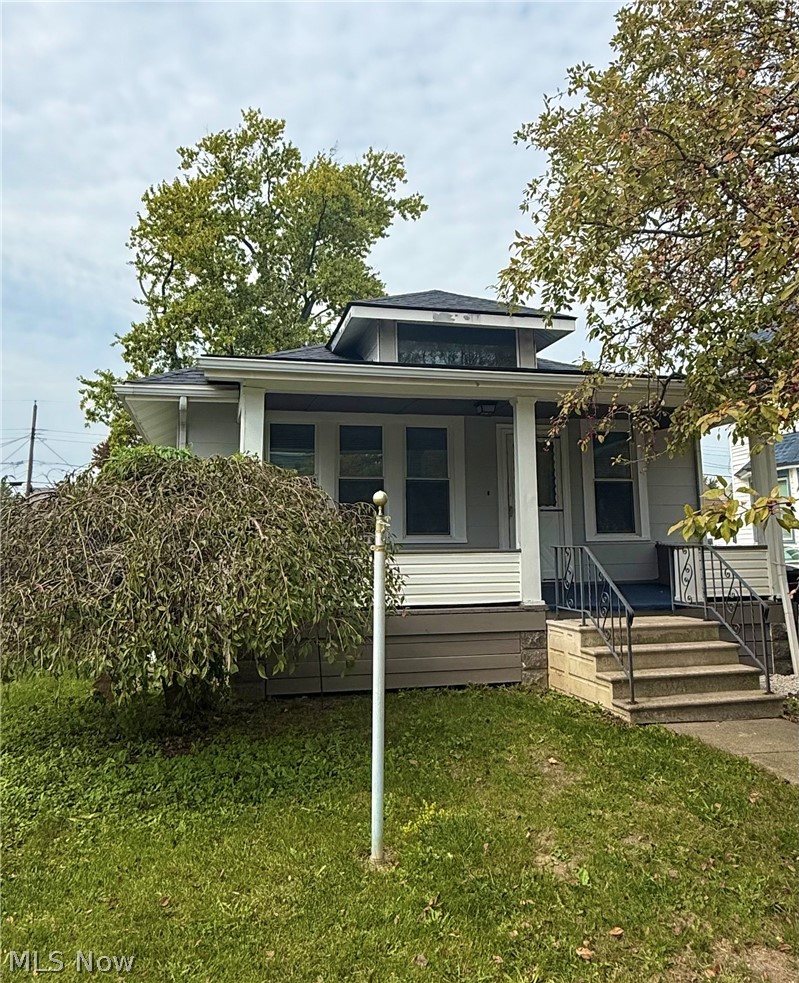 122 Bellfield Avenue Elyria OH 44035