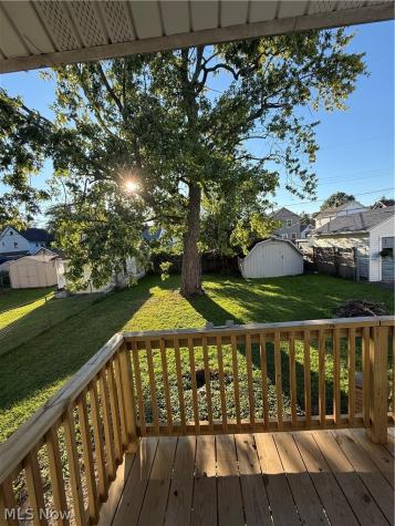 122 Bellfield Avenue Elyria OH 44035