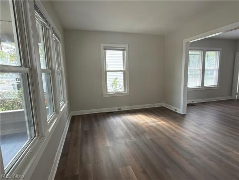 122 Bellfield Avenue Elyria OH 44035