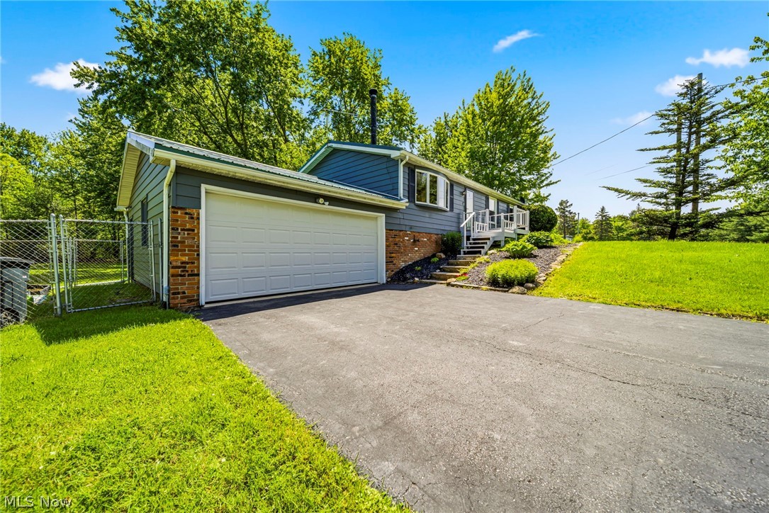 8451 Clay Street Montville OH 44064
