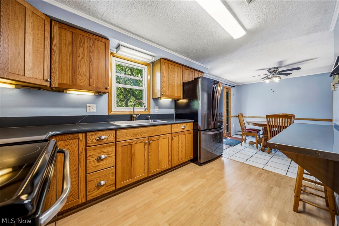 8451 Clay Street Montville OH 44064