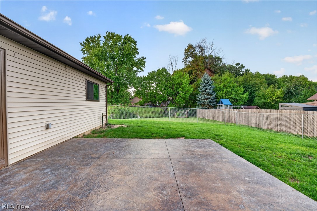 19029 Hunters Pointe Drive Strongsville OH 44136