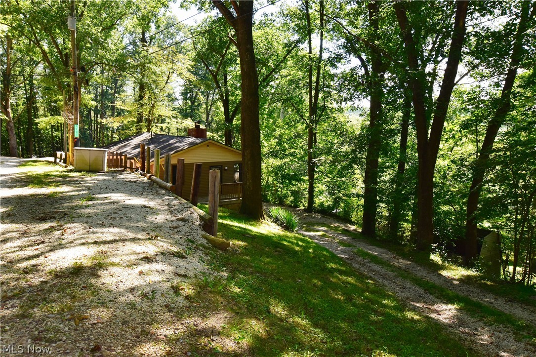 7923 Lakeview Drive SW Carrollton OH 44615