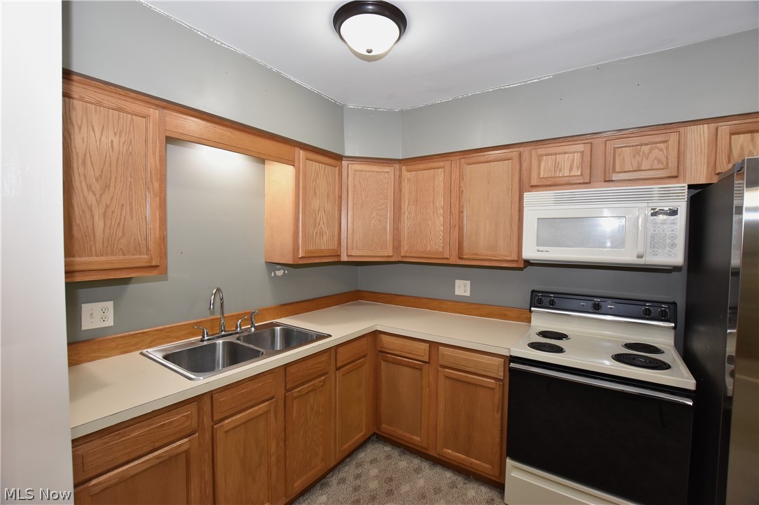 7923 Lakeview Drive SW Carrollton OH 44615