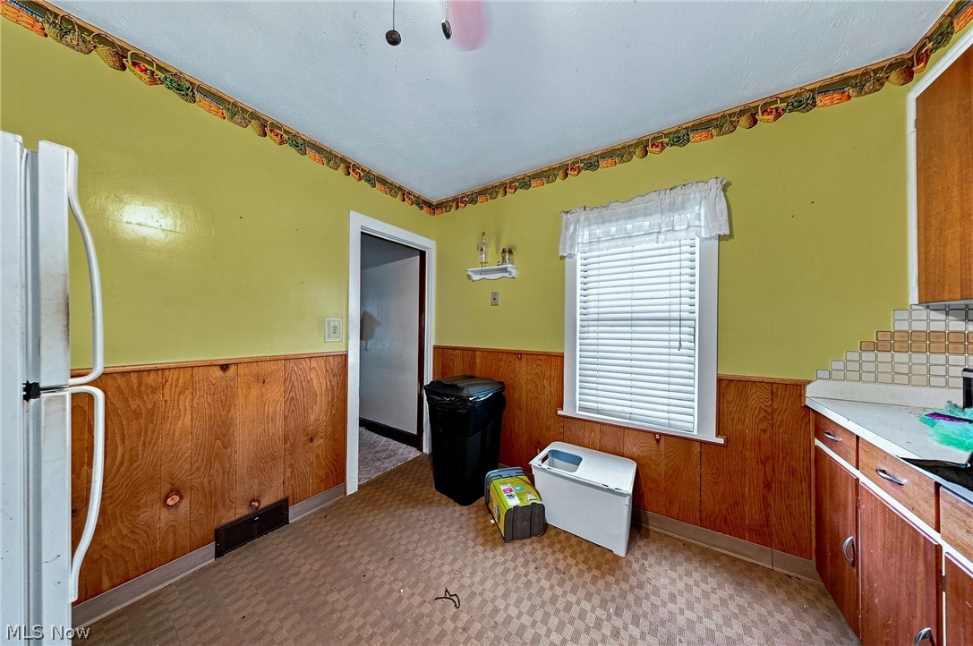 1815 Daniels Avenue Akron OH 44312