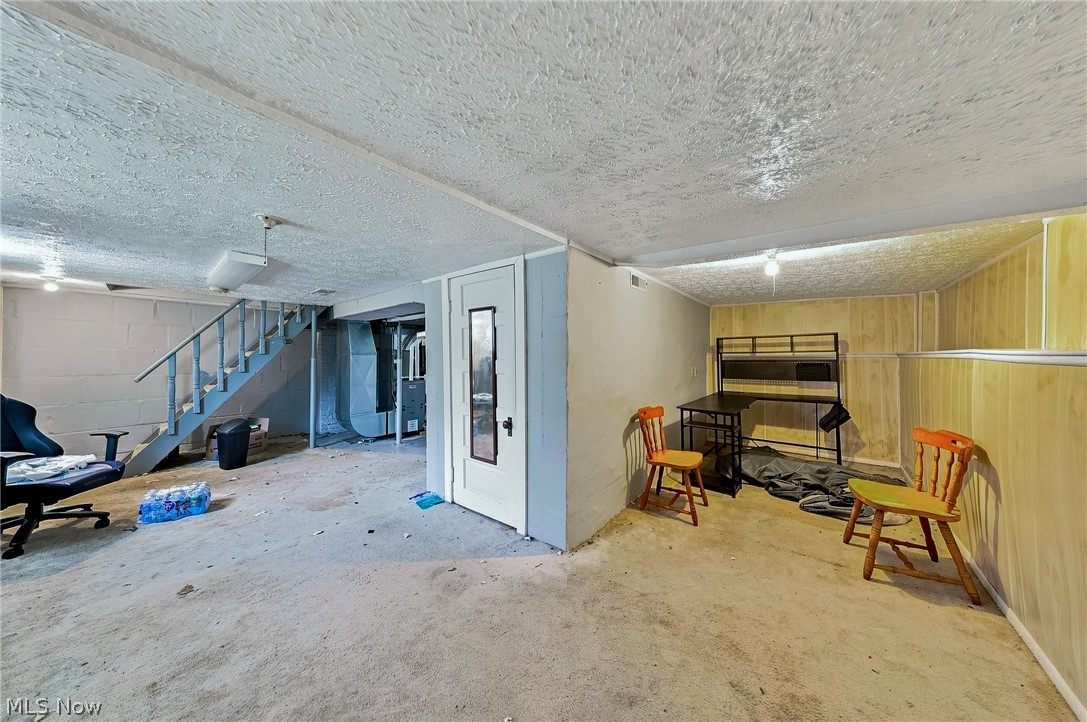 1815 Daniels Avenue Akron OH 44312
